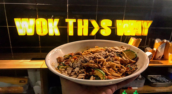 ¡Wok en llamas! Este es otro de esos lugares para consentirte el día que "cae el precioso"